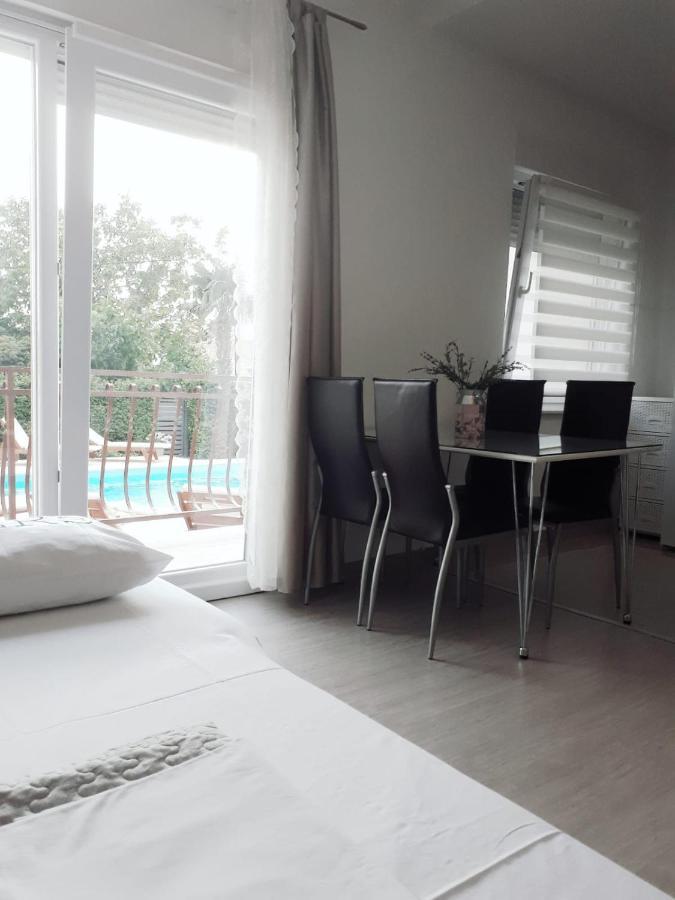 Villa Roso Kaštela 外观 照片