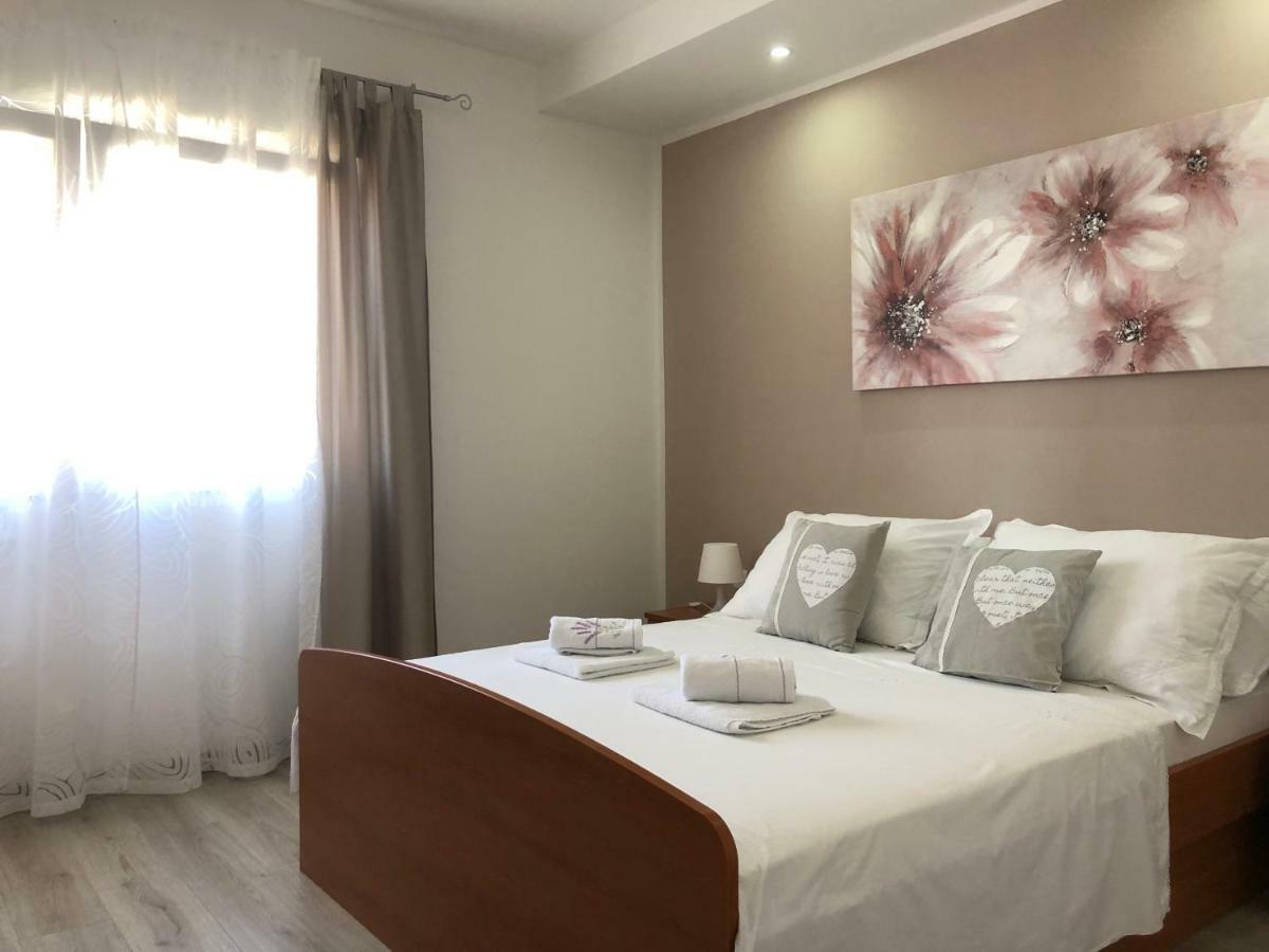 Villa Roso Kaštela 外观 照片